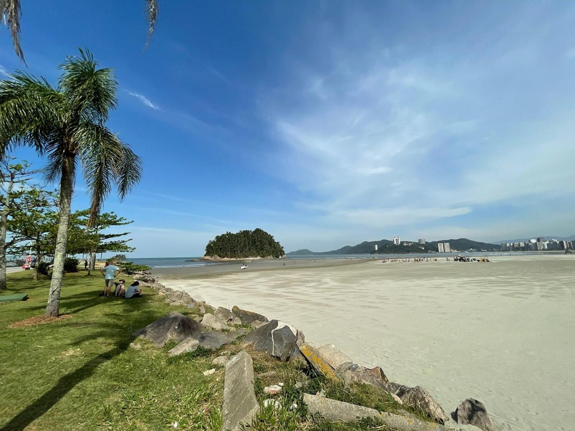 Ap Pe Na Areia Vista Parcial Mar Apartment Santos  Exterior photo