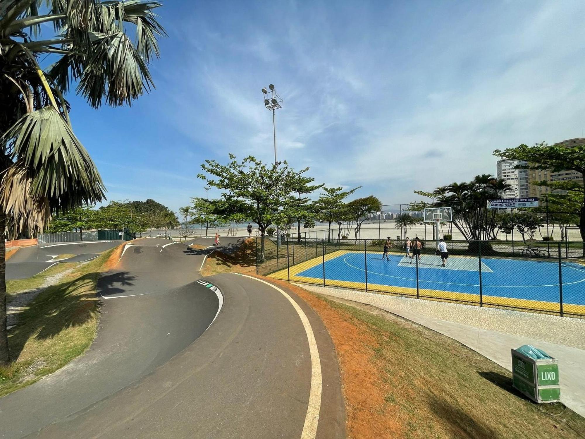 Ap Pe Na Areia Vista Parcial Mar Apartment Santos  Exterior photo